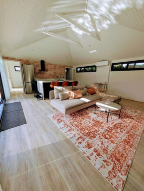Pool House, Perth